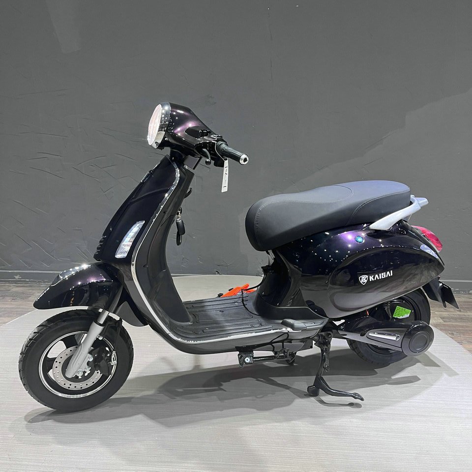 Factory Direct Long Range Moped Electriqu 2000w Ckd Mobility Skuter Scooter Electr Bike Disc Brake Adult Moto 2 Wheel Sportbikes