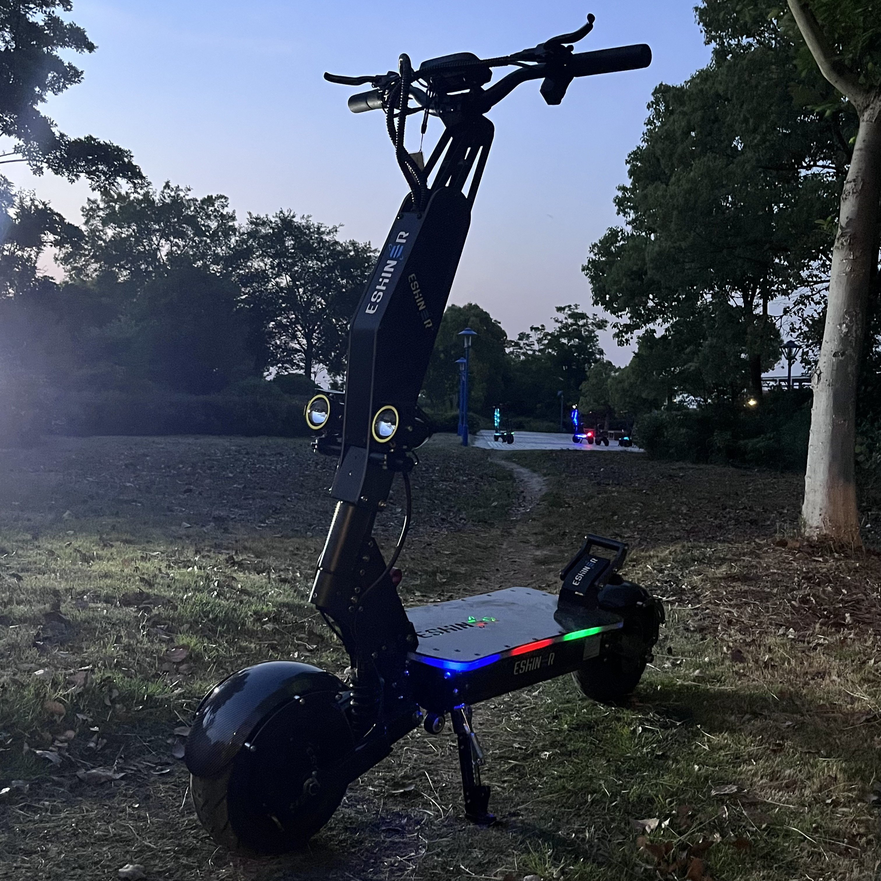 Eshiner Rider 7 Nfc/Password Unlock Electric Scooter 72V 35Ah 11Inch Tires Max 8000W 110Km/H Trotinete Eletrica With App Control