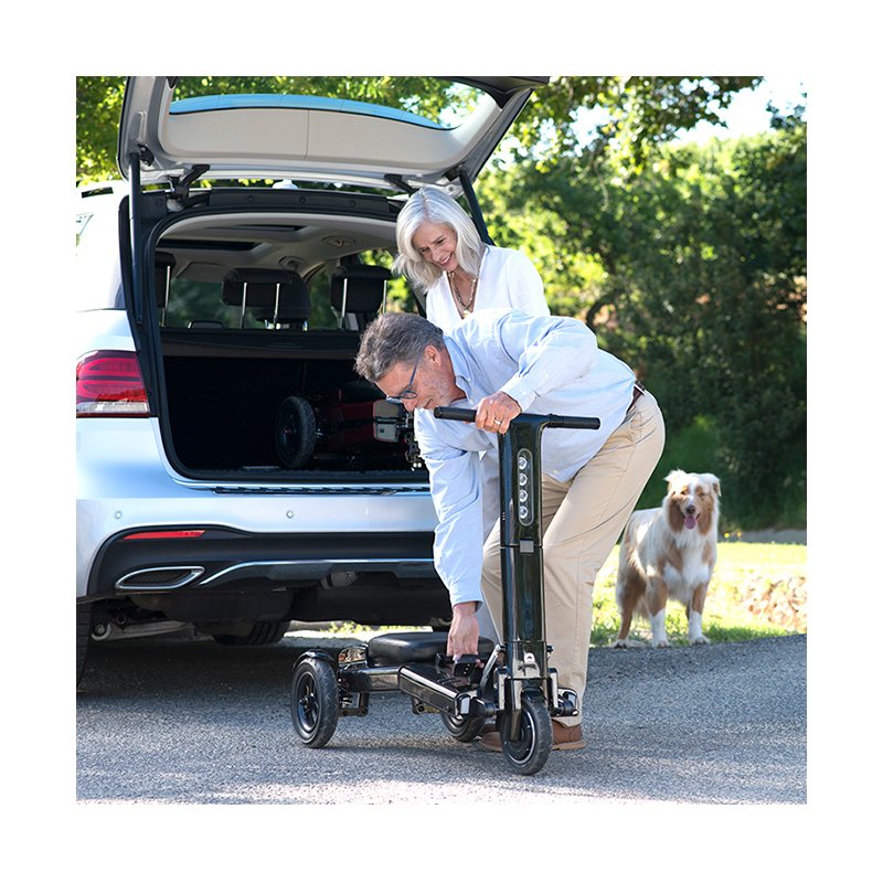 2023 Hot Sale Popular 3 Wheels Folding Electric Scooter Dual Battery For Disabled Patient