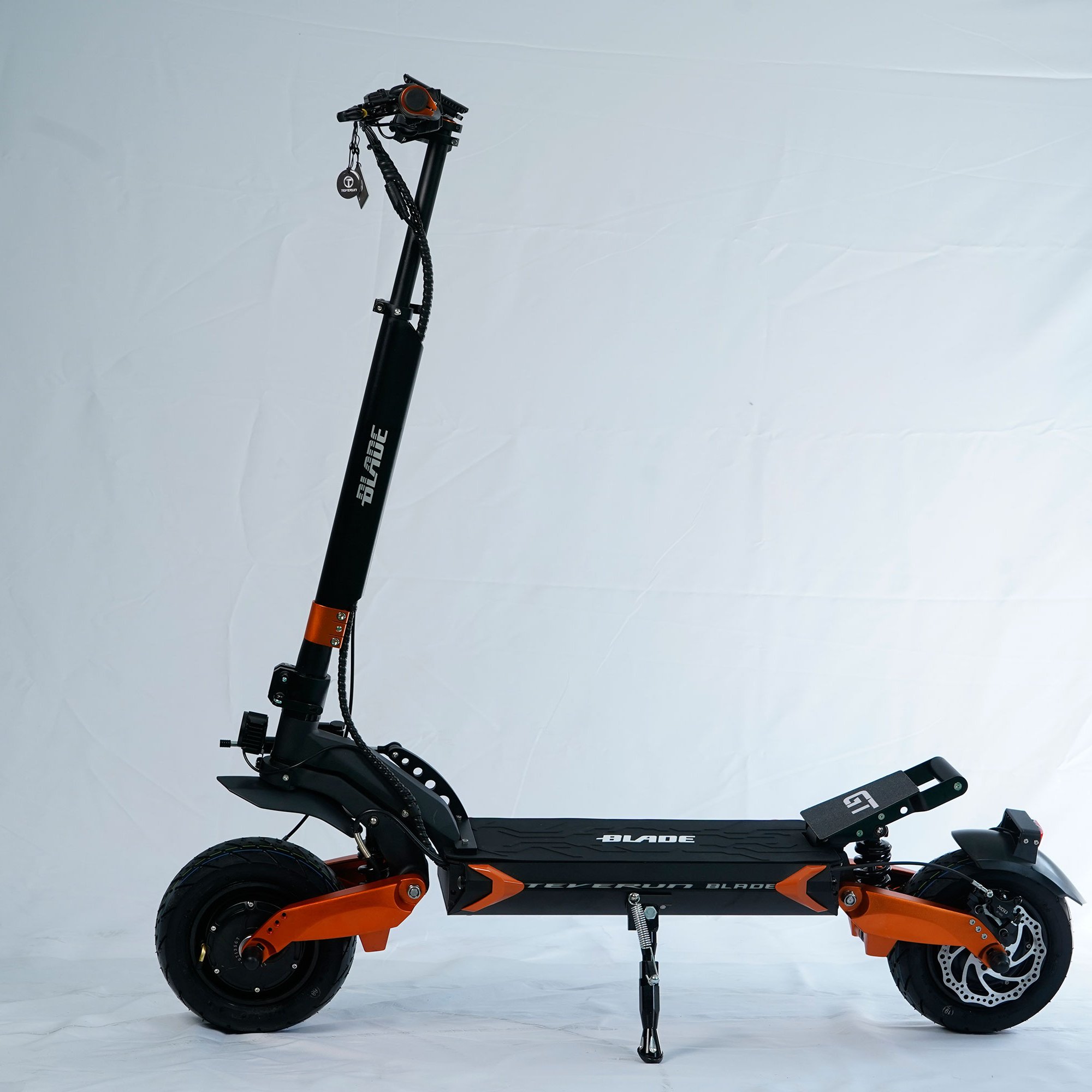 New Arrival Blade GT Fast Speed High Performance E Scooter 60V 5000W Foldable Folding Electric Scooter Adult Stock