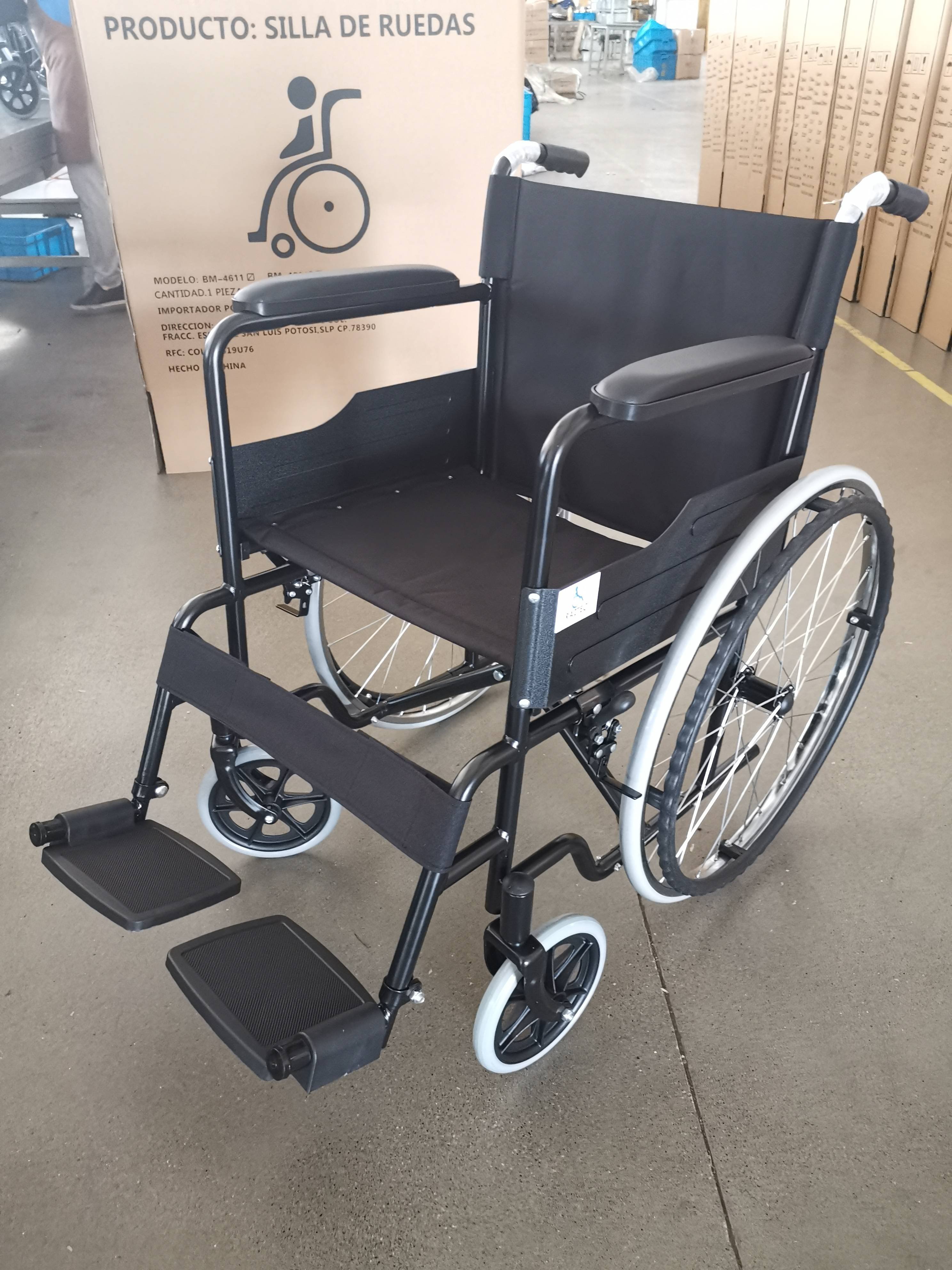 New China Medical Equipment Portable Handicapped Wheelchair Price
