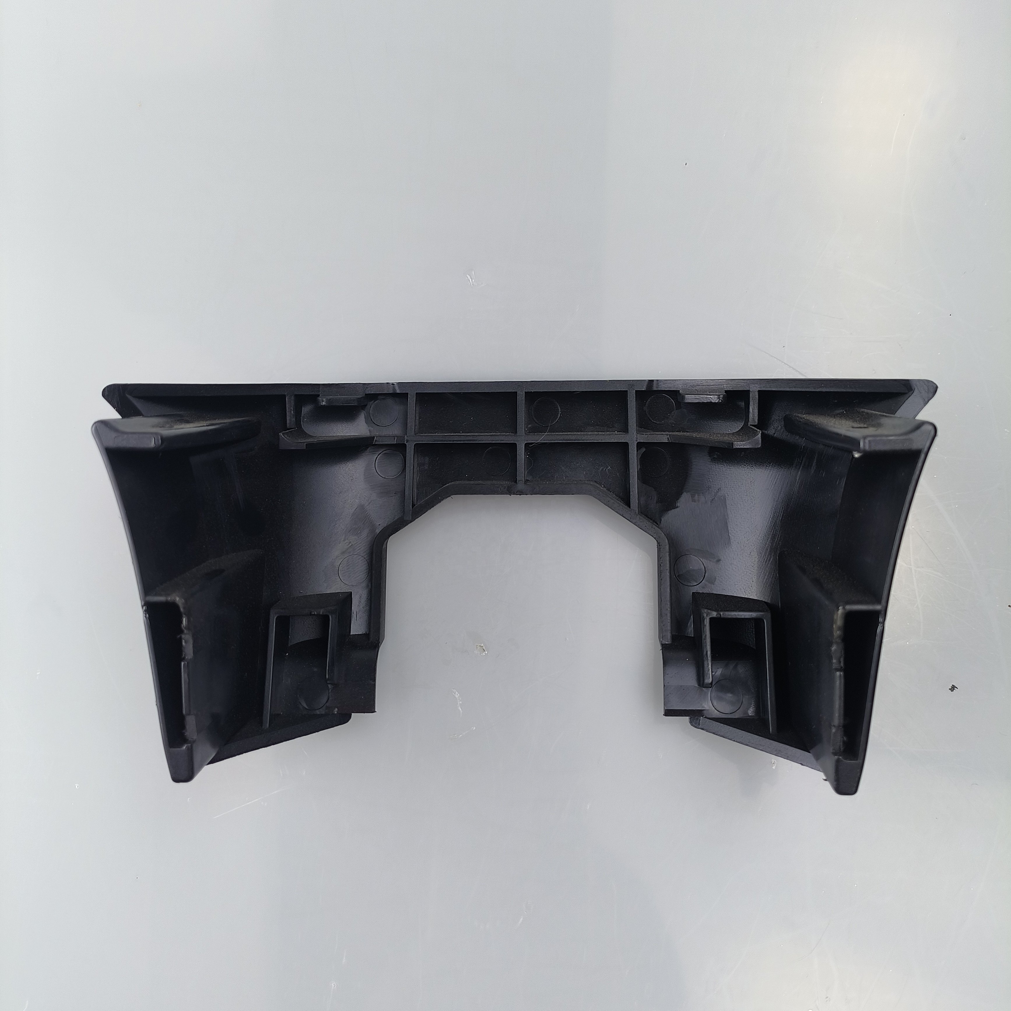 PC+ABS material 90*182.6*85.3mm Suitable for OKAY series electric scooter chassis front cover