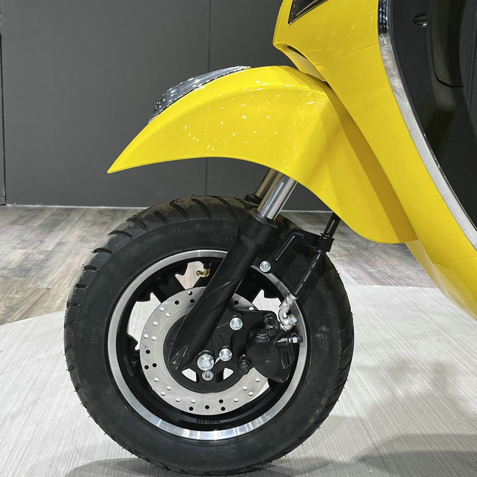 Low Price Elektro Motorbike Long Range Mobility Electric Scooter Powerful Adult Skateboard 1000w Ckd 2 Wheel Bicicleta Electrica