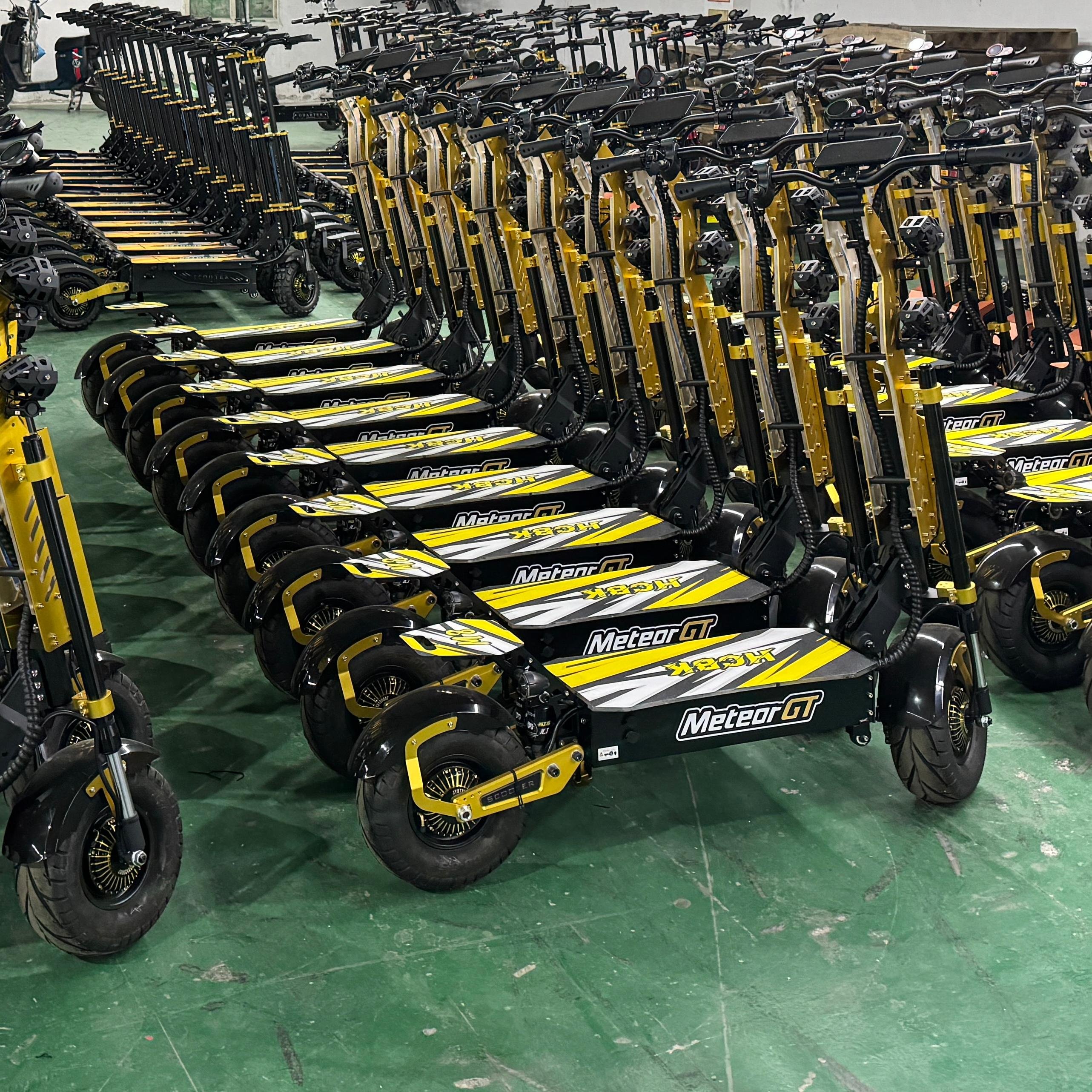 Hot Sale 72V 10000W High Power Adult Electric Scooter 50Ah 60AH High Capacity Battery Long Distance Electric Scooter