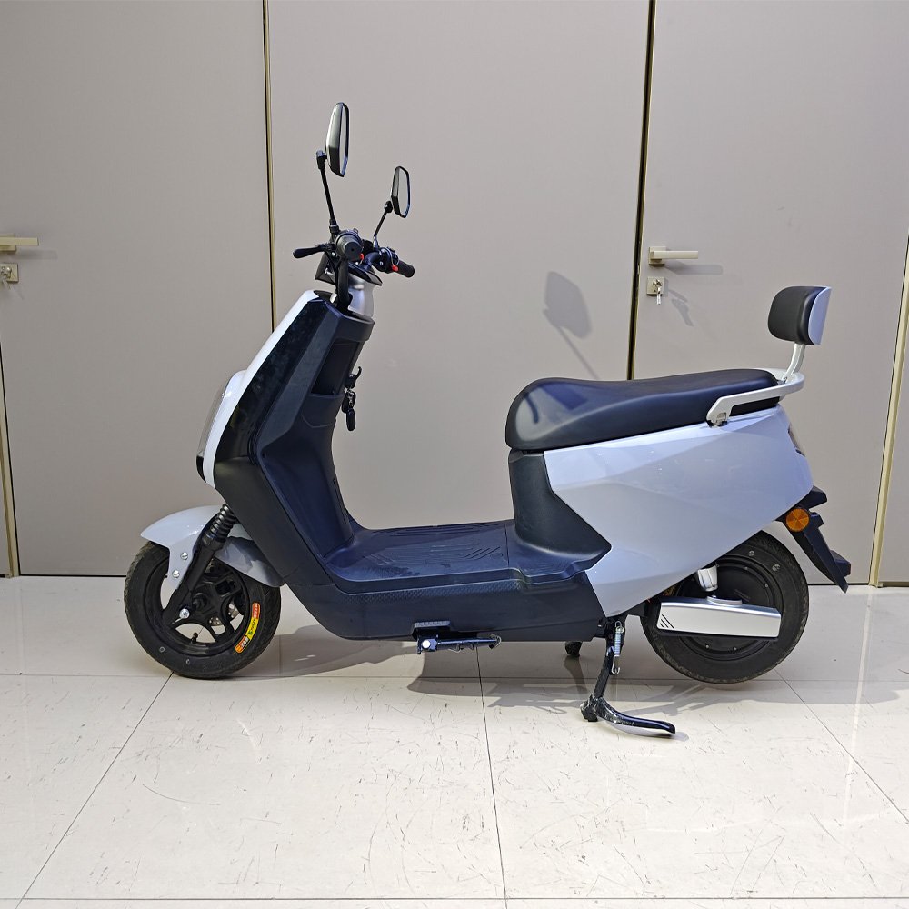High Quality Electric Motorbike 1000W 60V High Speed Bike Electric Scooter Motorcycle For Adults