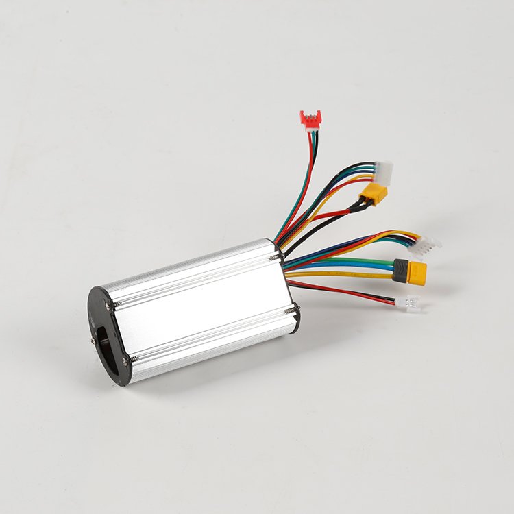 In Stock Electric Scooter Parts 36V 14A Scooter Controller Suitable for Electric Folding Scooter and Wheelchair S2