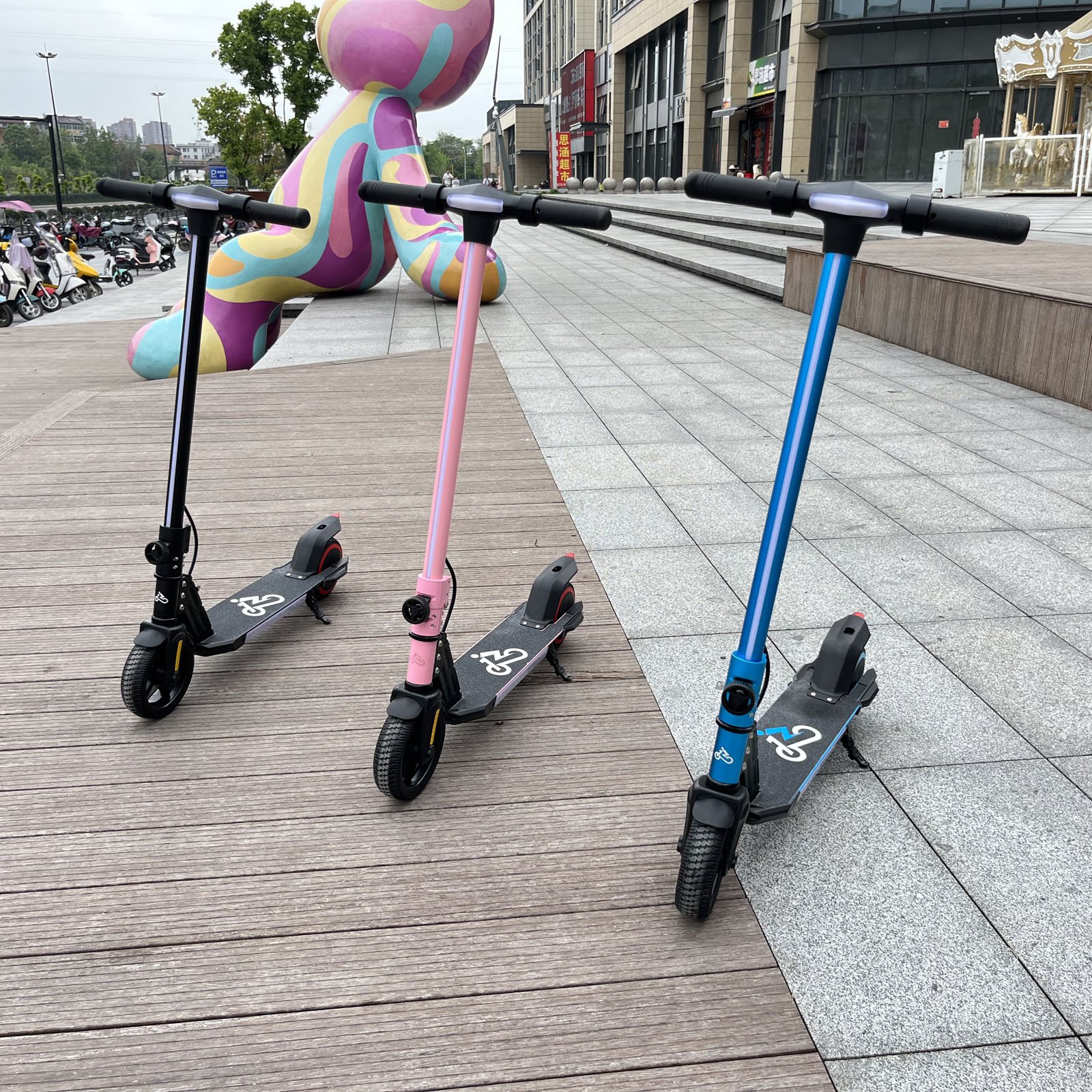 Emoko dropshipping EU UK warehouse 6.5 inch 14km/h big children electric scooter child A43 24V 2Ah kick scooter for teen kids