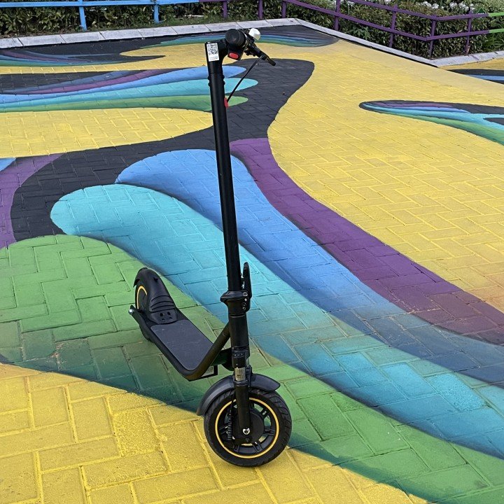 2023 Top Sale 10 inch 500w 48V 2 Wheel Folding E-Scooter Electric Scooter