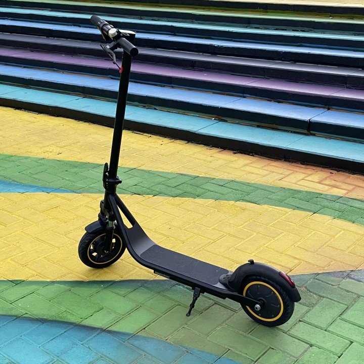 2023 Top Sale 10 inch 500w 48V 2 Wheel Folding E-Scooter Electric Scooter