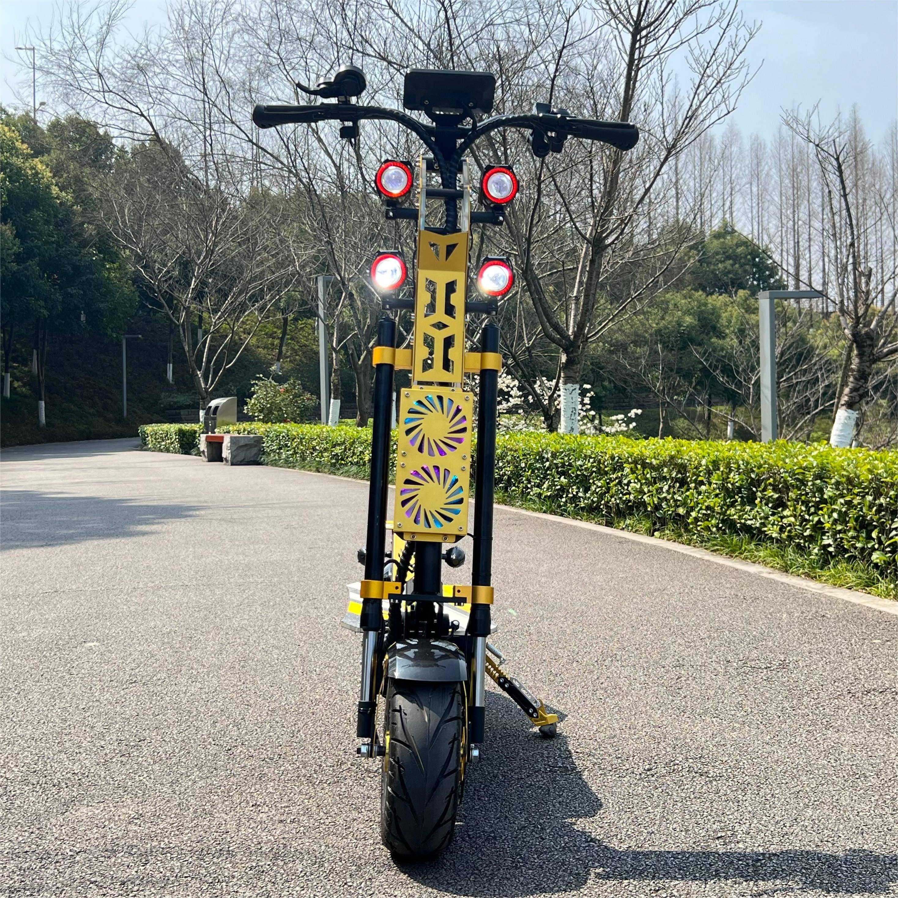 2024 New Original 10000W 150km Super Long Range Adult High-end Off-road Super Electric Scooter
