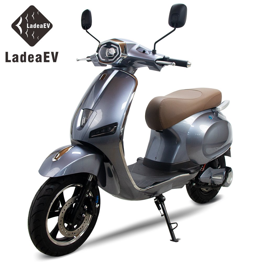Wholesale 48/60V 20Ah 55km/h cheap electric scooter  for sale