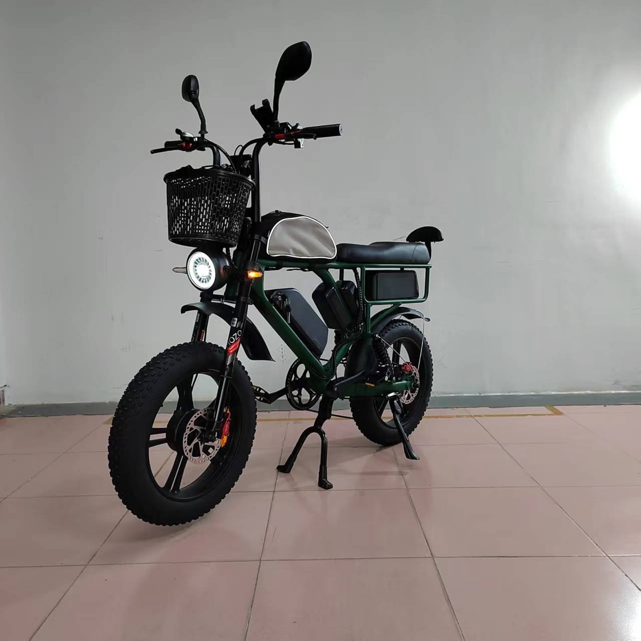 52V Electric Bike Dual Motor Dual Battery 2000W 44Ah Strong Suspension Hydraulic Brake Stab Proofed Tire 65kmh Electric E Bike