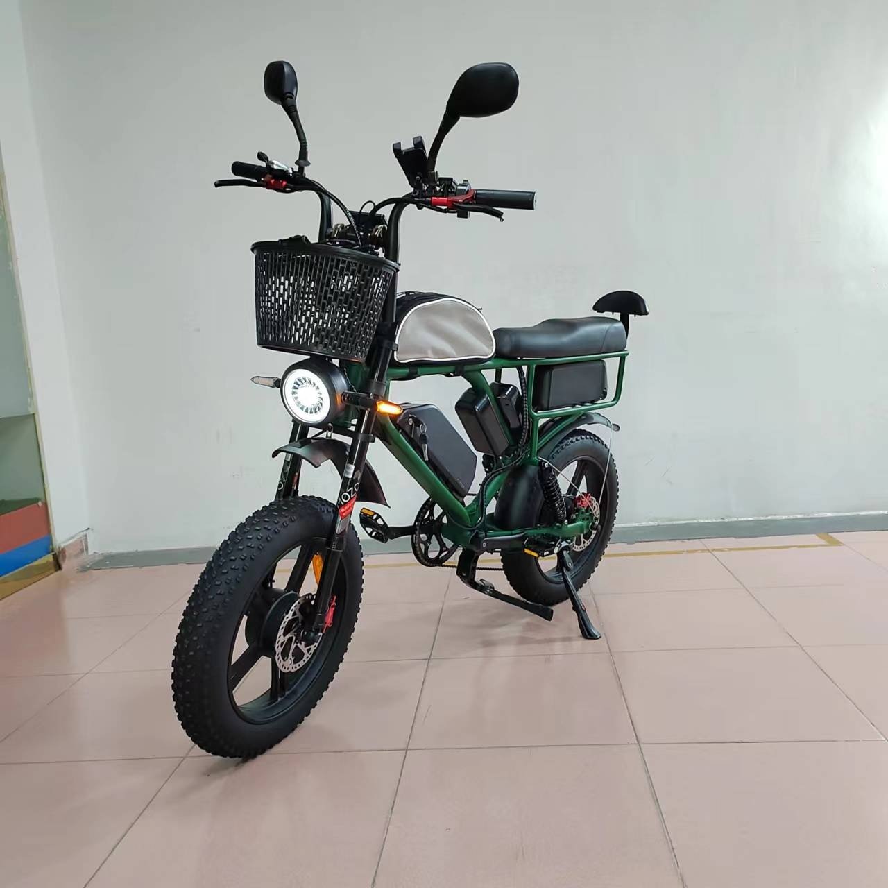 52V Electric Bike Dual Motor Dual Battery 2000W 44Ah Strong Suspension Hydraulic Brake Stab Proofed Tire 65kmh Electric E Bike