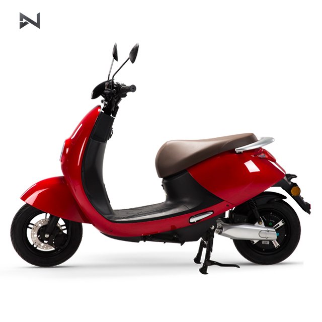 EEC electric scooter with 1750w and 60v lithium battery power electric motorcycle