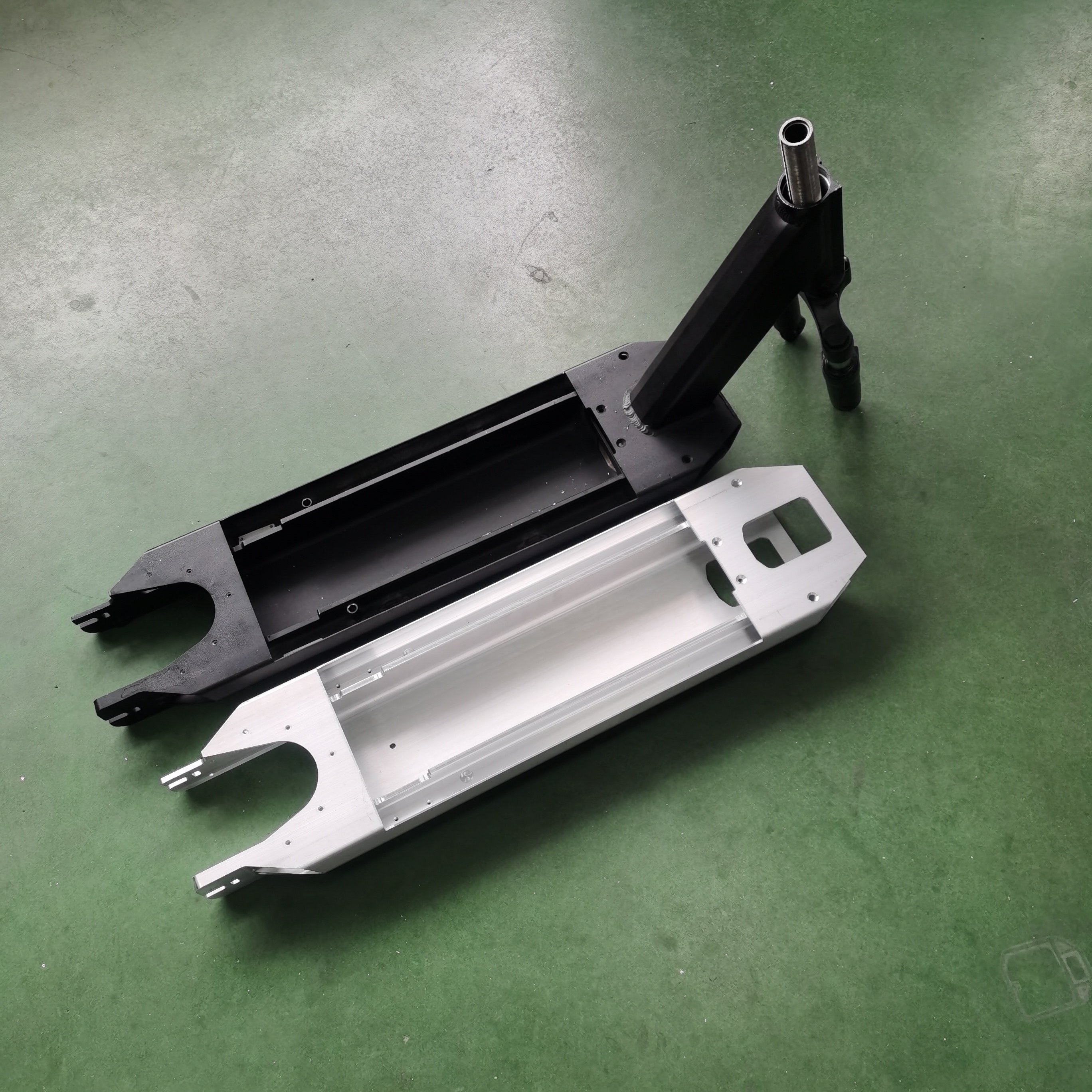 China Factory Custom Made EU Warehouse Electric Scooters Folding Best Electric Scooter