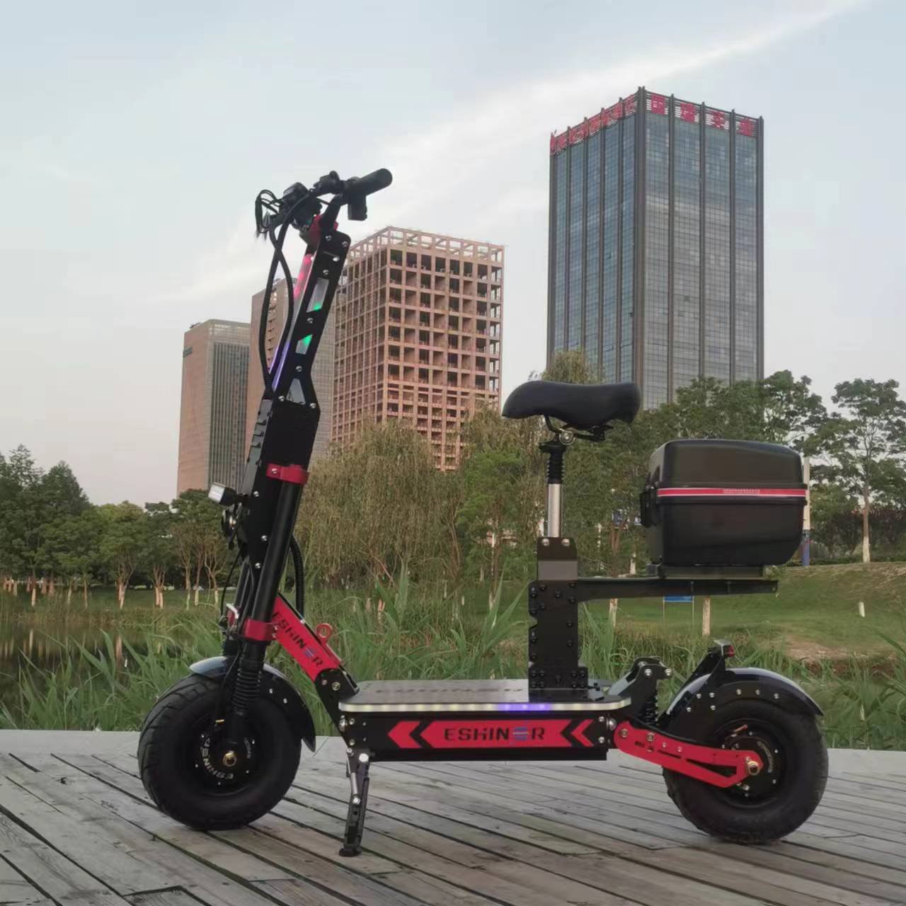 ESHINER R8 popular 13inch 8000W 10000W 15000W 60V 72V 30ah 60ah 80ah 100ah dual motor adult electric scooter with seat