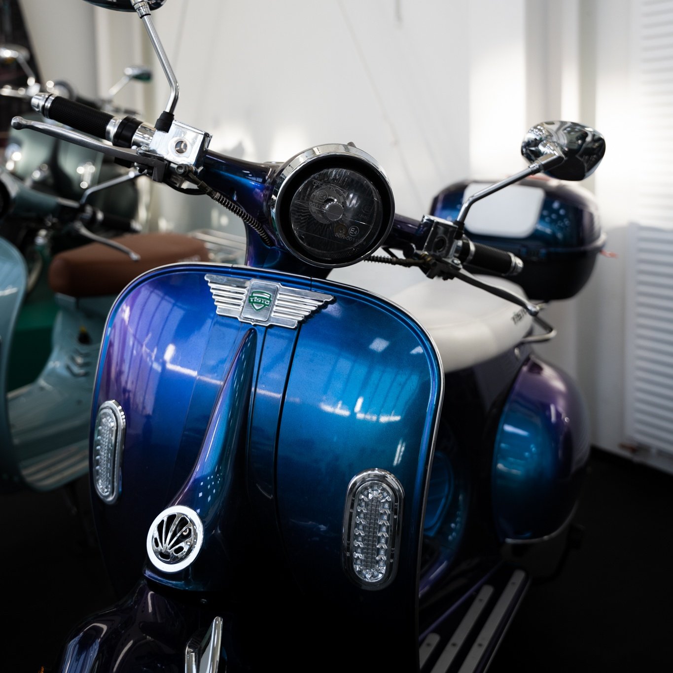 TiSTO from Germany best sale cheap electric moped luna vesp-a 3.0 small motorcycle 2500w with two wheel electric scooter