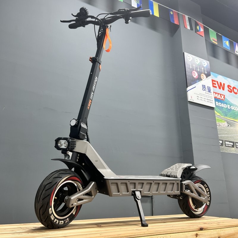 RuiToo M6Max 3000W Factory Direct Sale Dual Motor Off Road Mobility Oil Brake Electric Scooters