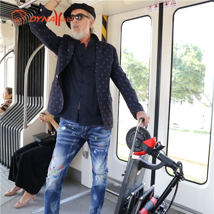 36V/300W Portable Folding Electric Mobility Scooter For The Old And Disabled