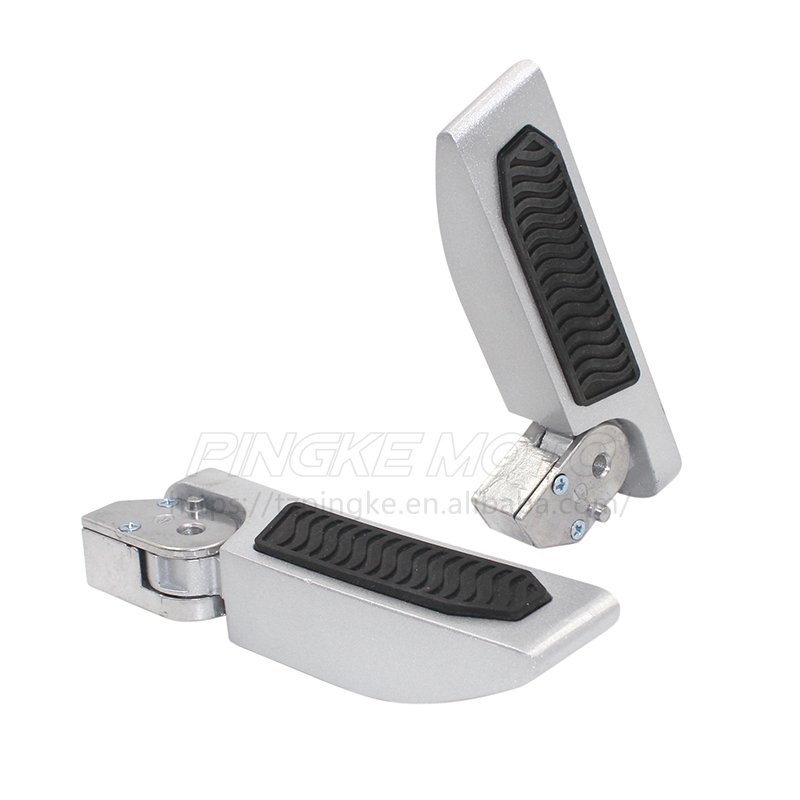 Silver Aluminum Scooter Body Parts Motorcycle Footrest Accessories with Rubber Foot Pads Comfortable Stirrups