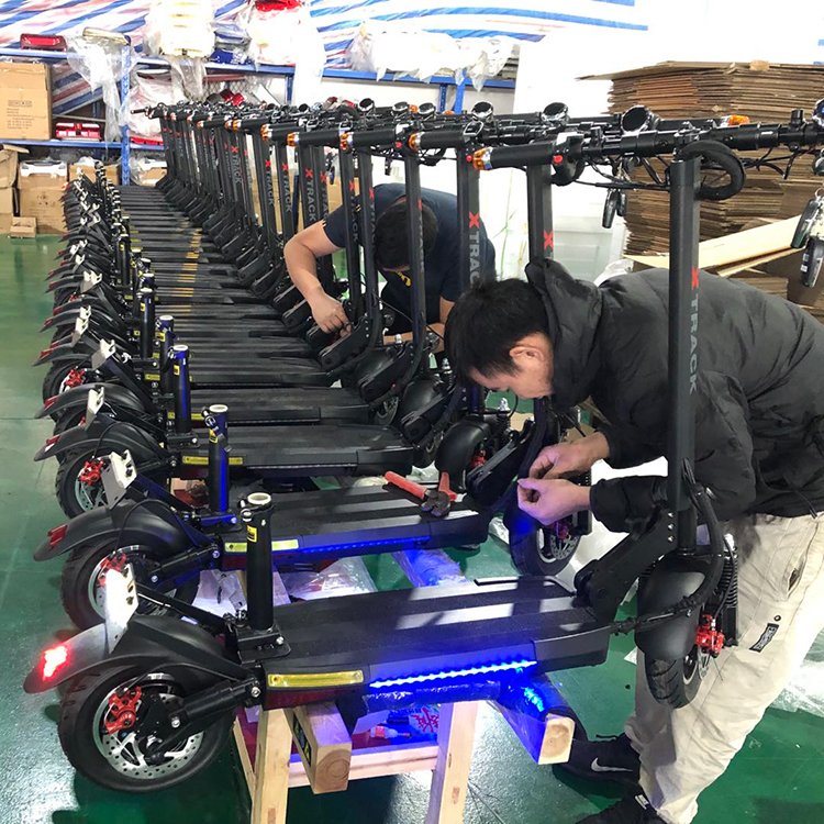 Yongkang seedream new developed 900W/1800W motor electric Scooter with high speed 80kmh maximum