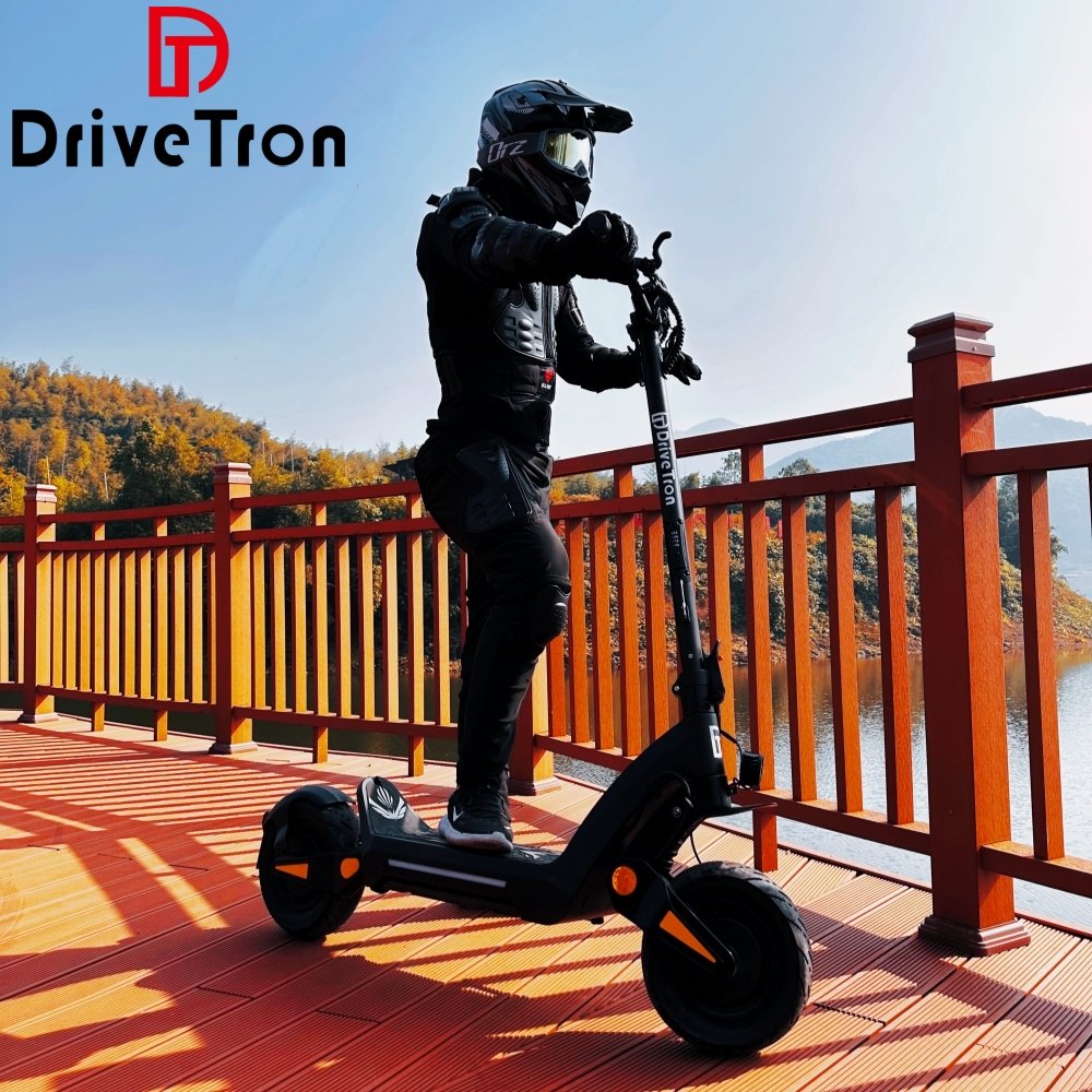2023 New Design DriveTron 1000w 2000w 100KM Dual Drive Electric Scooter Manufacturer