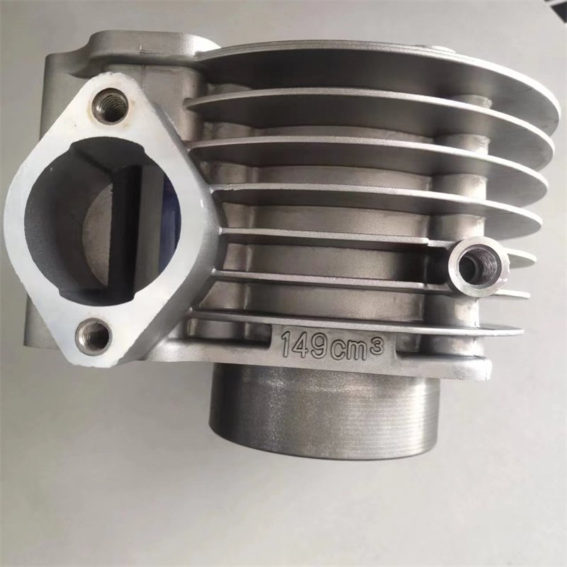Wholesale motorcycle cylinder liner GY6150 cylinder kymco150 150CC EFI scooter cylinder piston