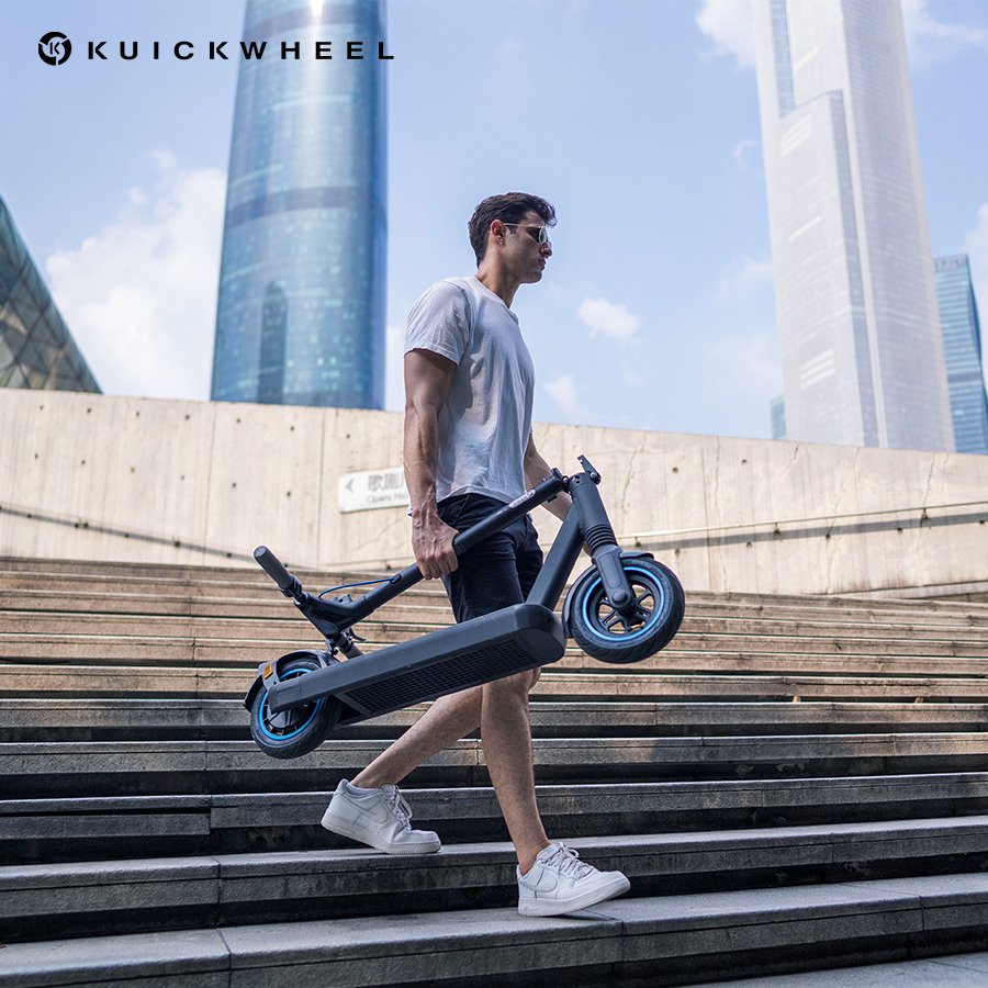 2022 Popular Kuickwheel Portable Adult Electric Scooter with 350W Motor