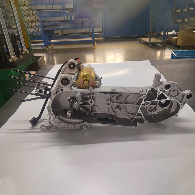 Bottom price Professional supplier motor scooter engine parts left crankcase