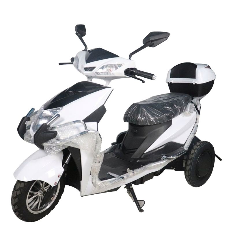 New style Adults Electric Tricycle 3 Wheels Electric Scooter for Elder EEC certificate