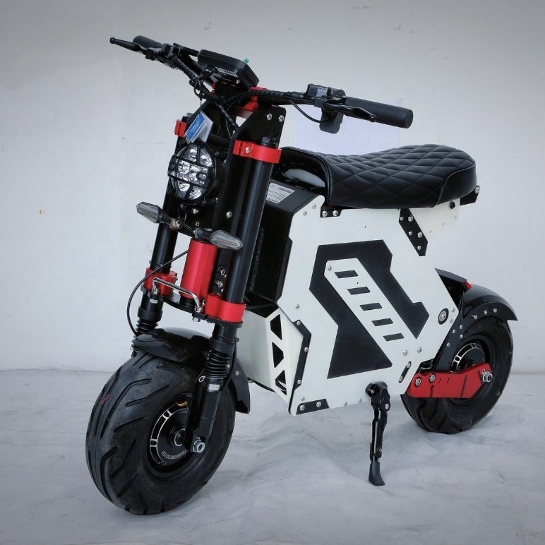 14 Inch 72V10000WTwo-wheeled self-balancing electric scooter 72V50Ah 10000w dual motor electric scooter
