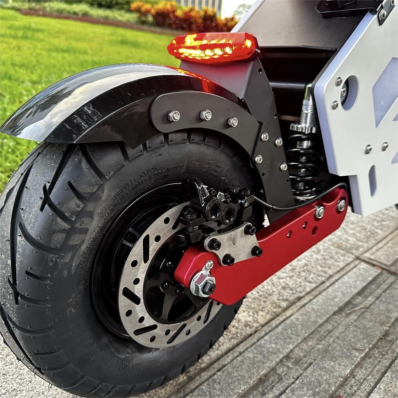 14 Inch 72V10000WTwo-wheeled self-balancing electric scooter 72V50Ah 10000w dual motor electric scooter