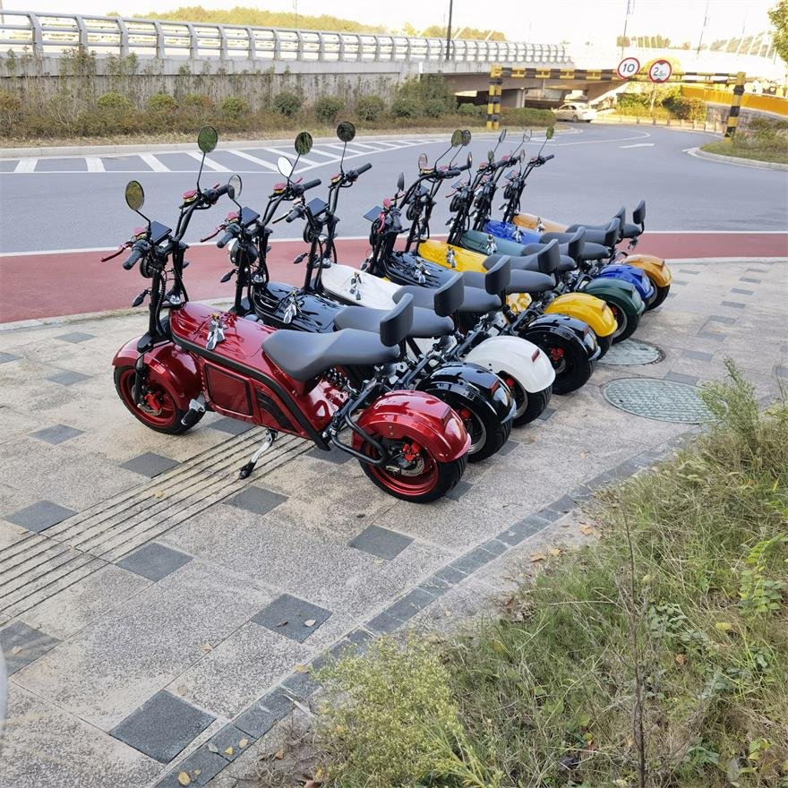 2025 best selling COC CE 2000W Citycoco Hulk 3000W Fat Tire Electric Scooters 60V City Coco Scooters E Chopper For Men And Women