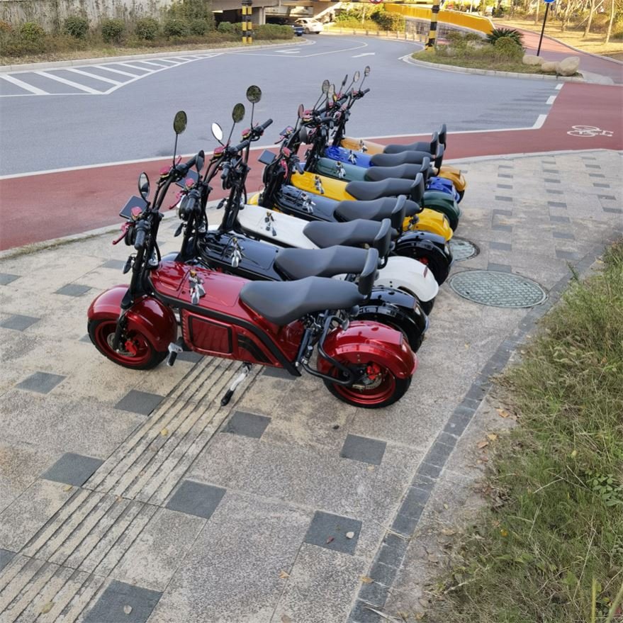 2025 best selling COC CE 2000W Citycoco Hulk 3000W Fat Tire Electric Scooters 60V City Coco Scooters E Chopper For Men And Women