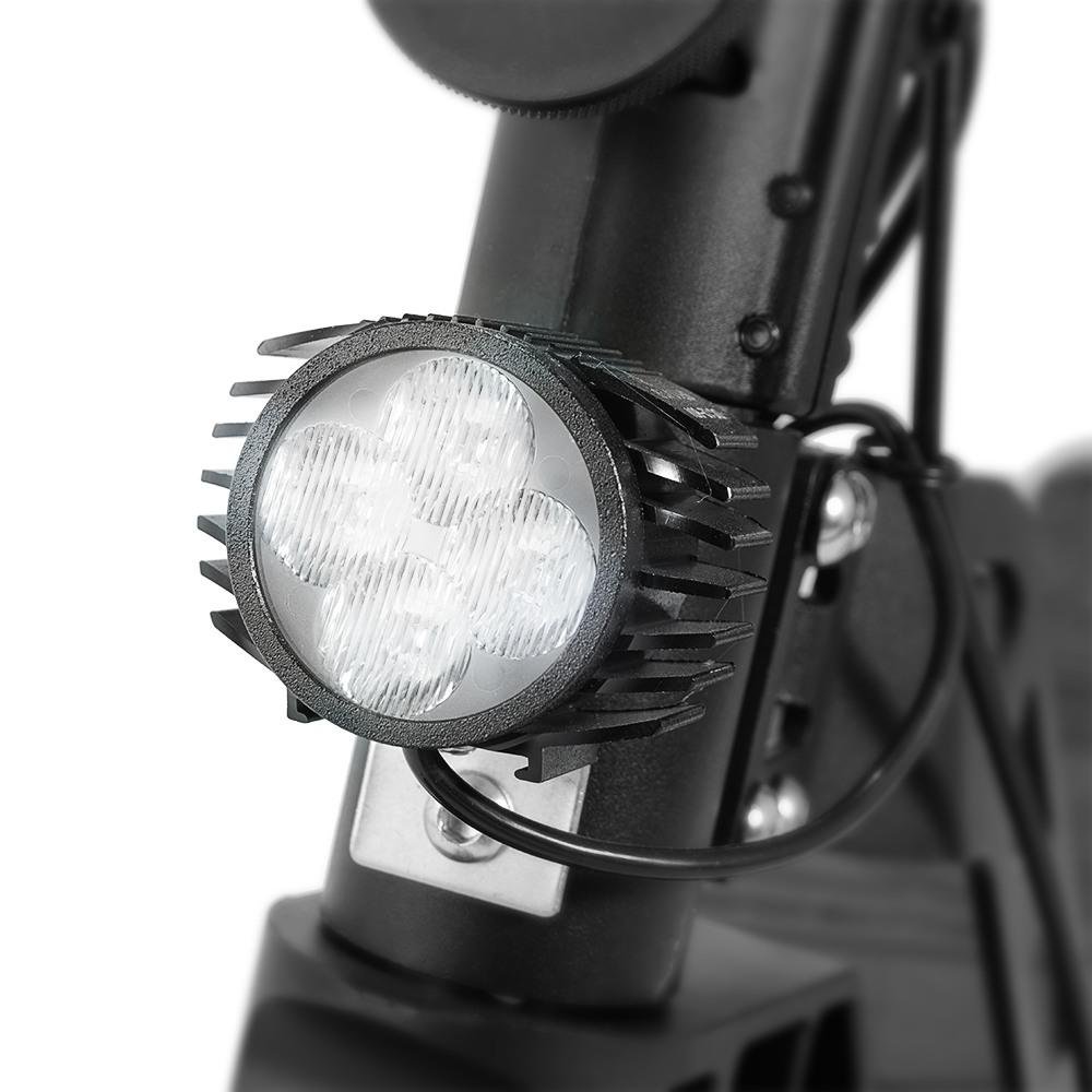 10" Self Balancing Car Drive Guangzhou 40 - 80 Miles Range Holland Electric Scooters