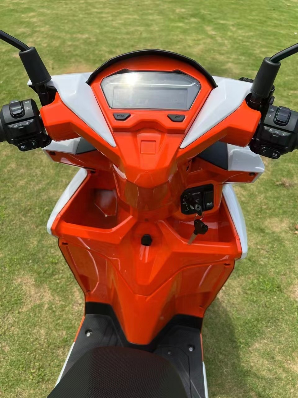 Electric Scooter 2020 Newest Design Private Model 6 5inch 2 Wheels Max LED Unisex Motor Frame Power Battery Time Charging Brake