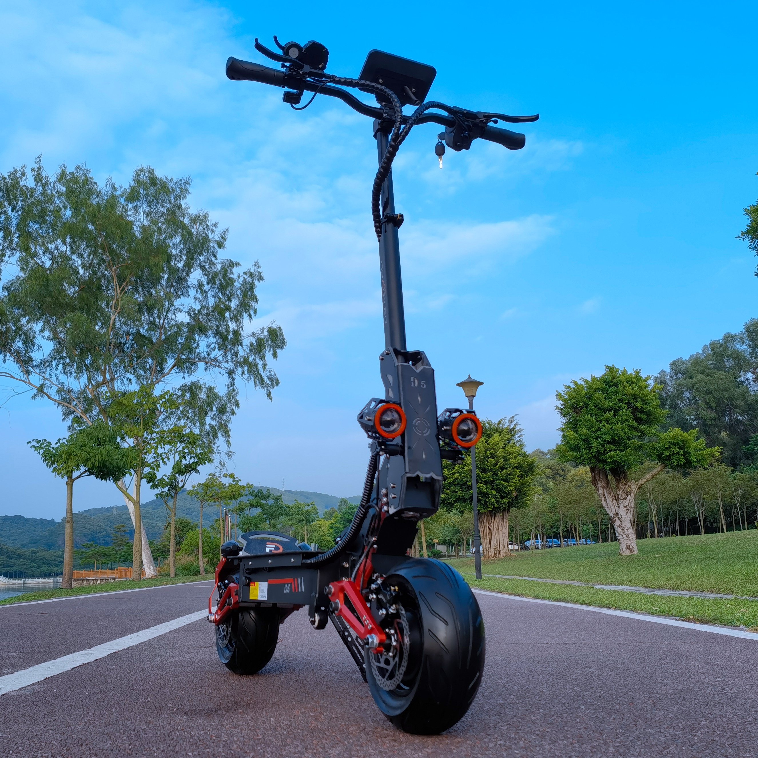 48V 60V 72V 5000W 70km/h 35Ah D5 12inch powerfully electric scooters in EU US warehouse