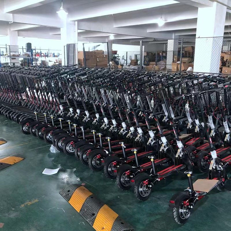 100KM Long Range Battery Power 48V500W Motor 200kgs Max Loading Large Wheel Off Road Electric Scooters Scooter Adult With Seat