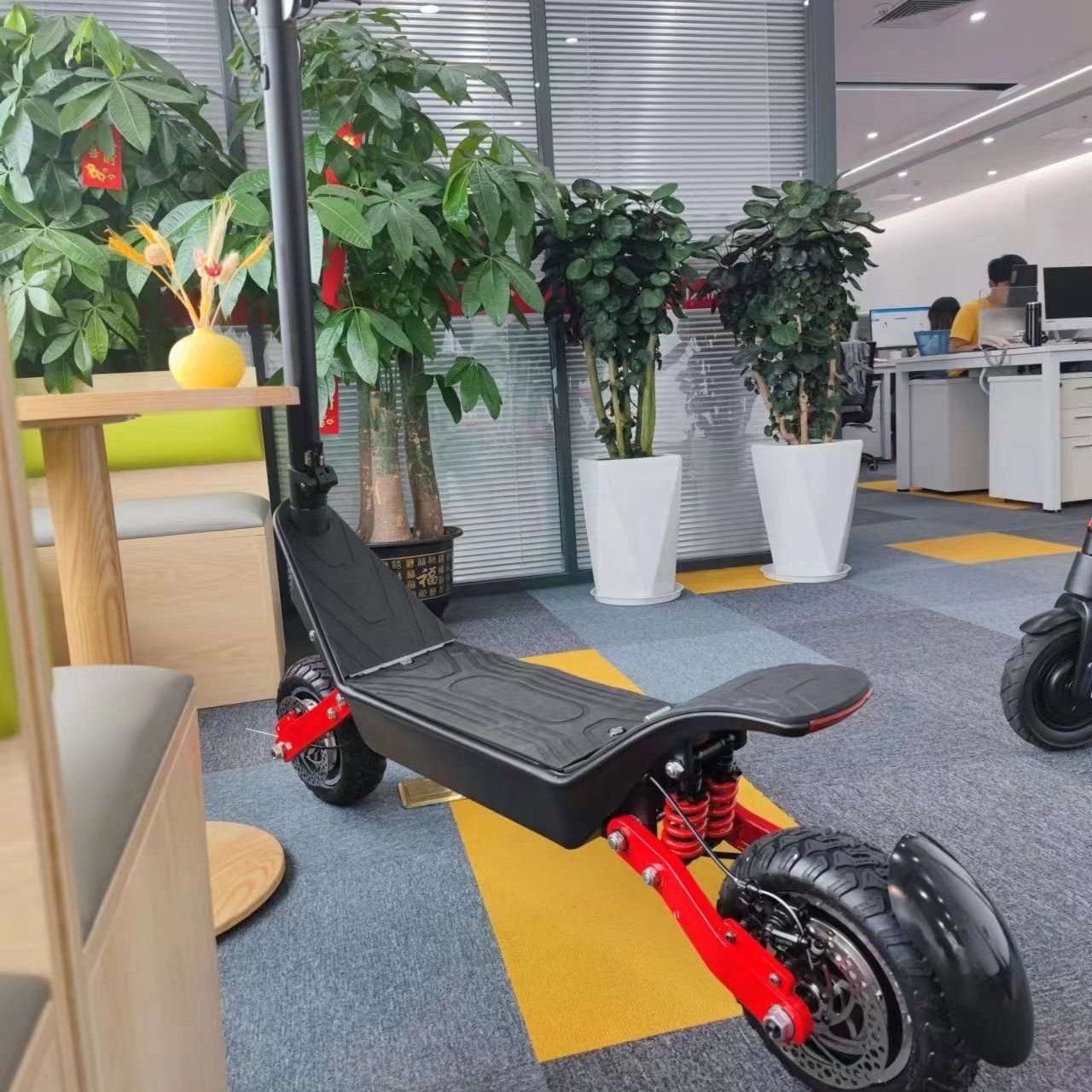 High-quality Folding E Scooter 11inch Fat Tire 2400W Dual Motors Powerful Off Road HX X10 Electric Scooter