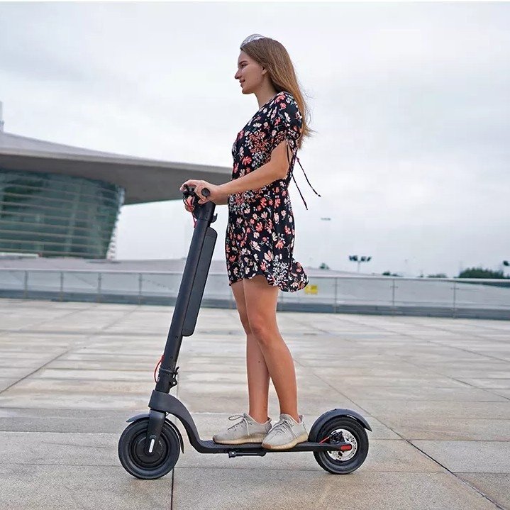 EU Warehouse US X8 Electric Scooter Dropshipping Escooter Removable Lithium Battery Electronic Scooter X8 Electric Scooter