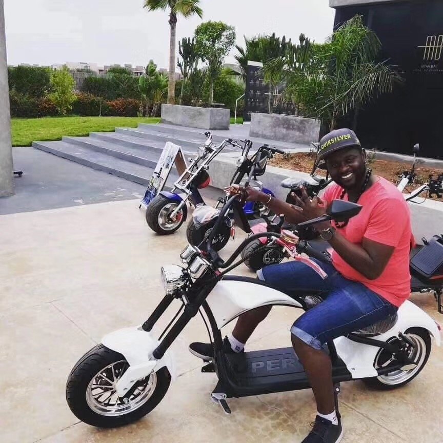 60V Lithium Battery 1000W/2000W Fat Tyre Citycoco Adult Electric Motor Scooter Ce Customized Inokim Ox Controller Asi YIDE 200kg