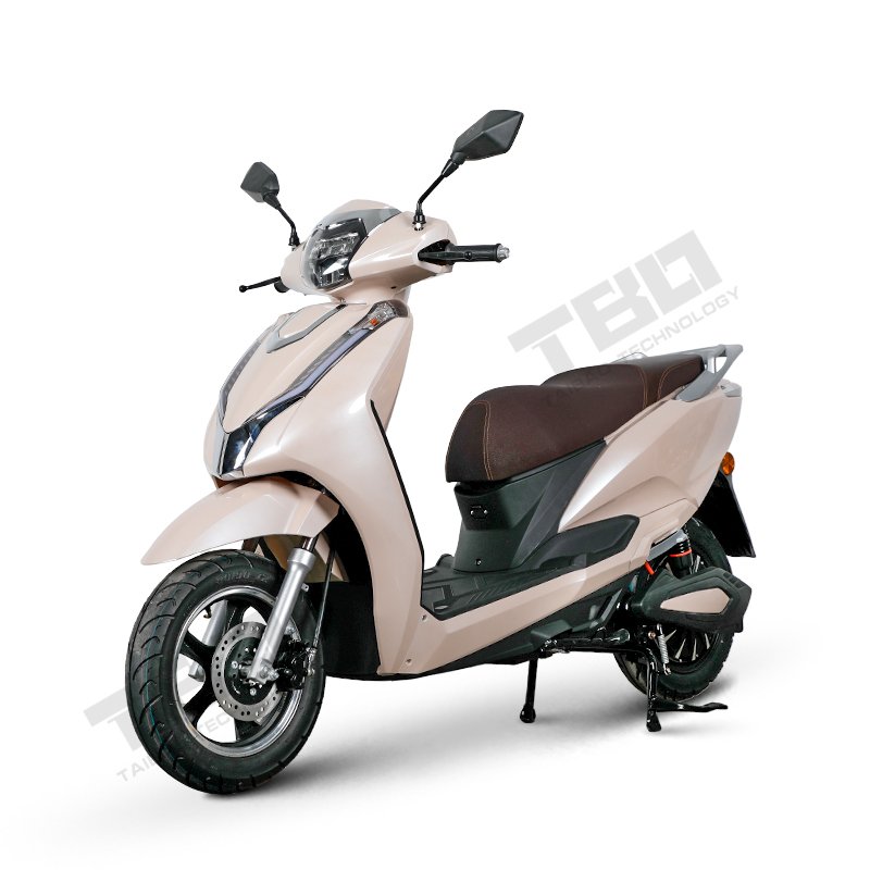 High Speed two wheel City Road motorcycle 60v Electric Scooter With Pedals