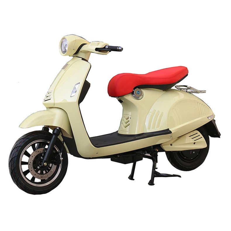 Classic retro model Italian retro motorcycle parts high-speed electric scooter is very similar to vespa