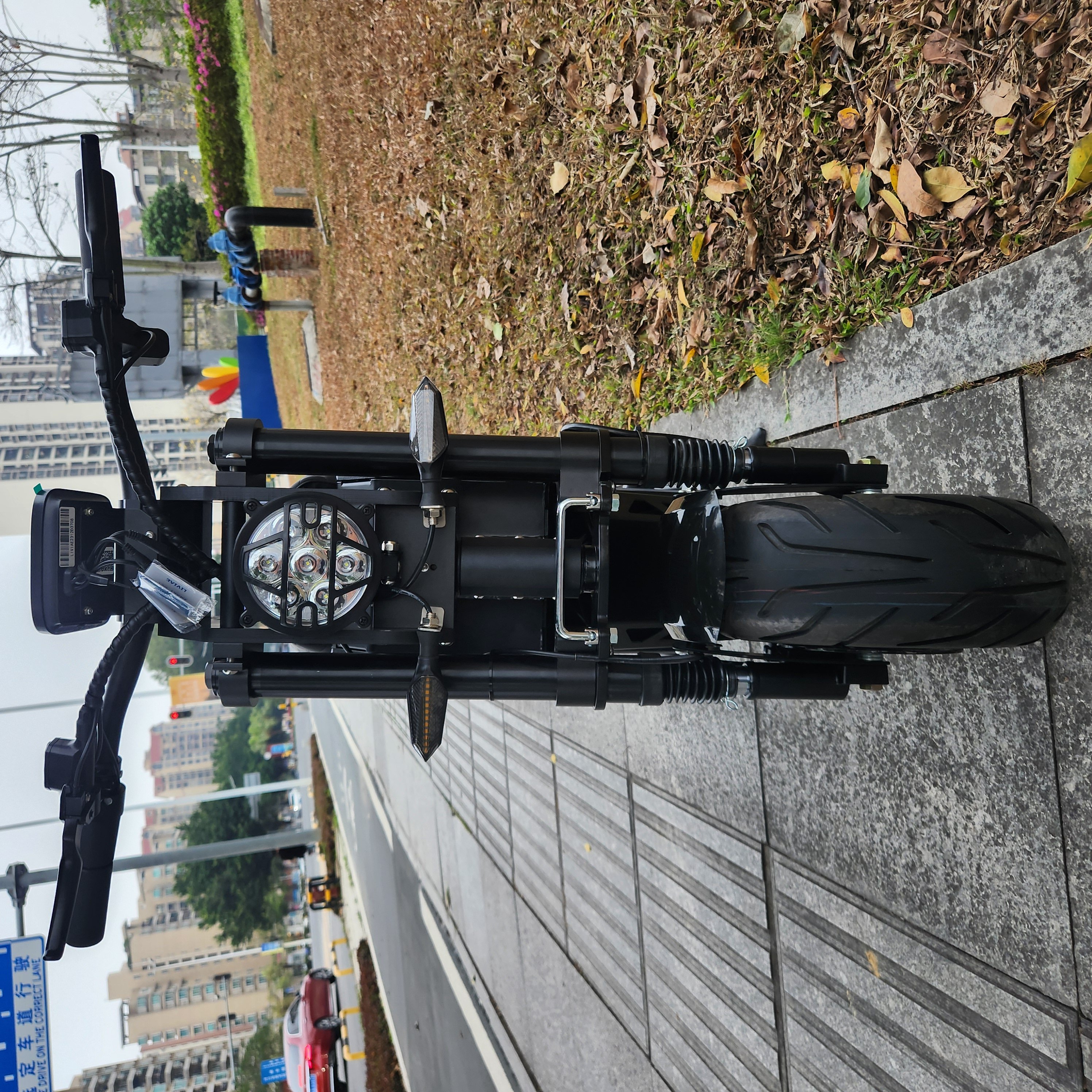 72V 50Ah Moped 10000W Escooter Big Wheel Off Road Usa Electric Scooters With Seats Lcd Display For Adult 2024