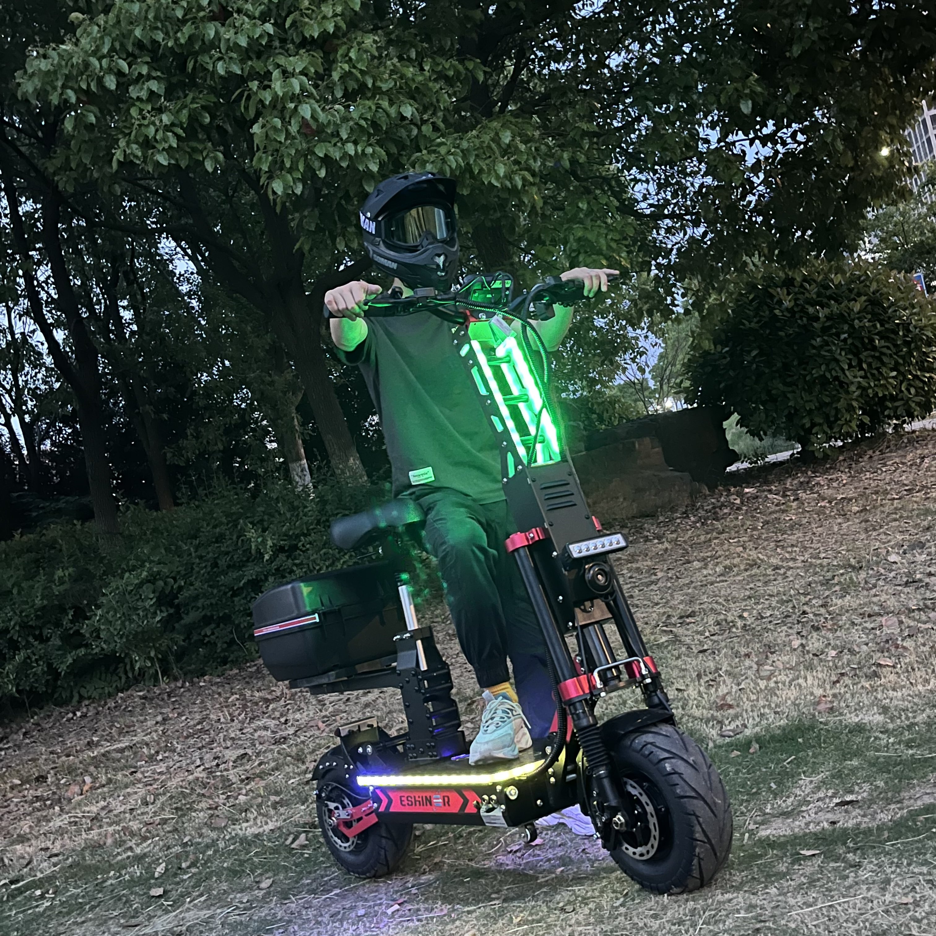2023 Custom Adult 72V 96V Escooter Long Range Offroad 7000W 8000W 10000W 10Kw 15Kw Lithium Electric Scooter Trotinete Electric