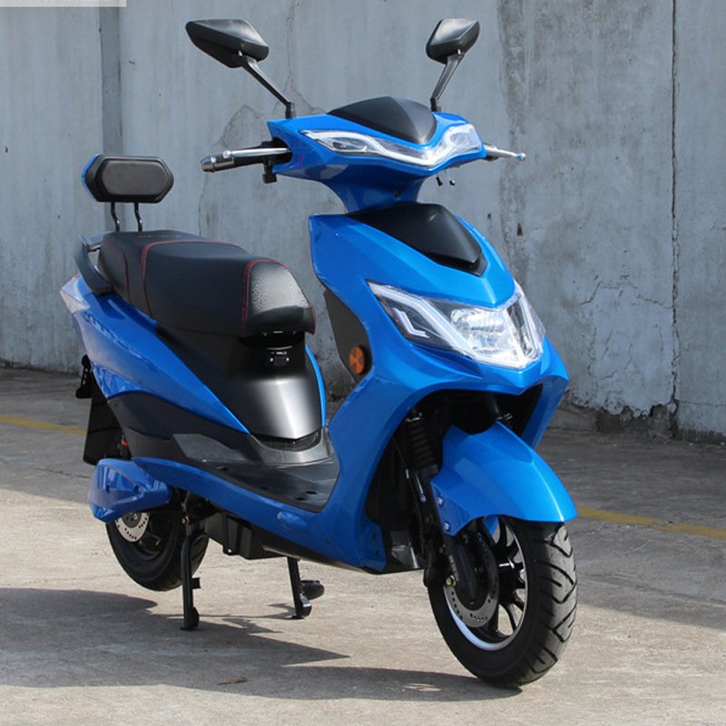 Cheaper loading 2 passenger 60V 48V 1000w Electric Scooter spare parts CKD popular in India