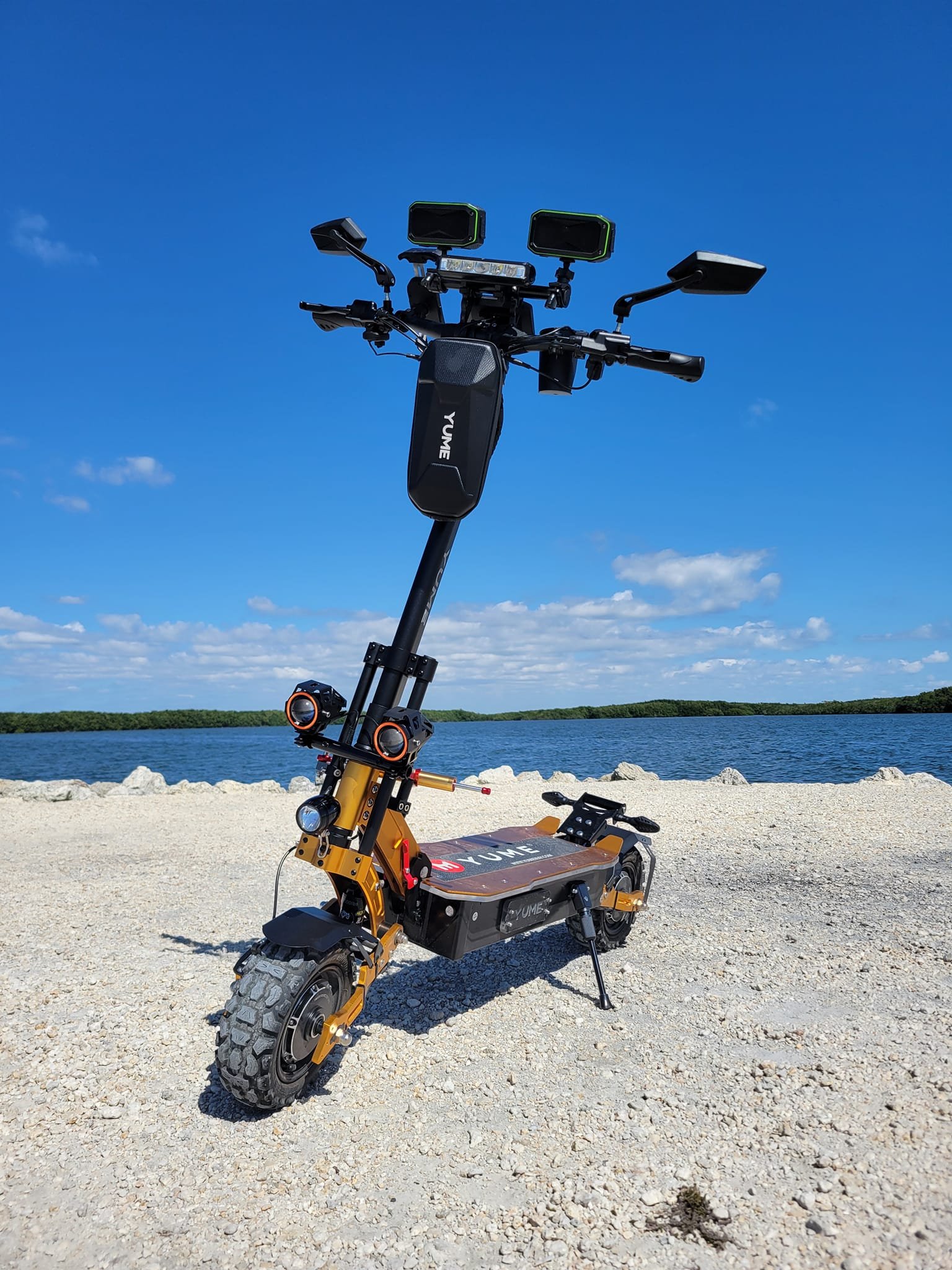 YUME 60v X11+ 6000W electric scooters dual motor electronic scooter 11 inch big wheel new folding electric kick scooter