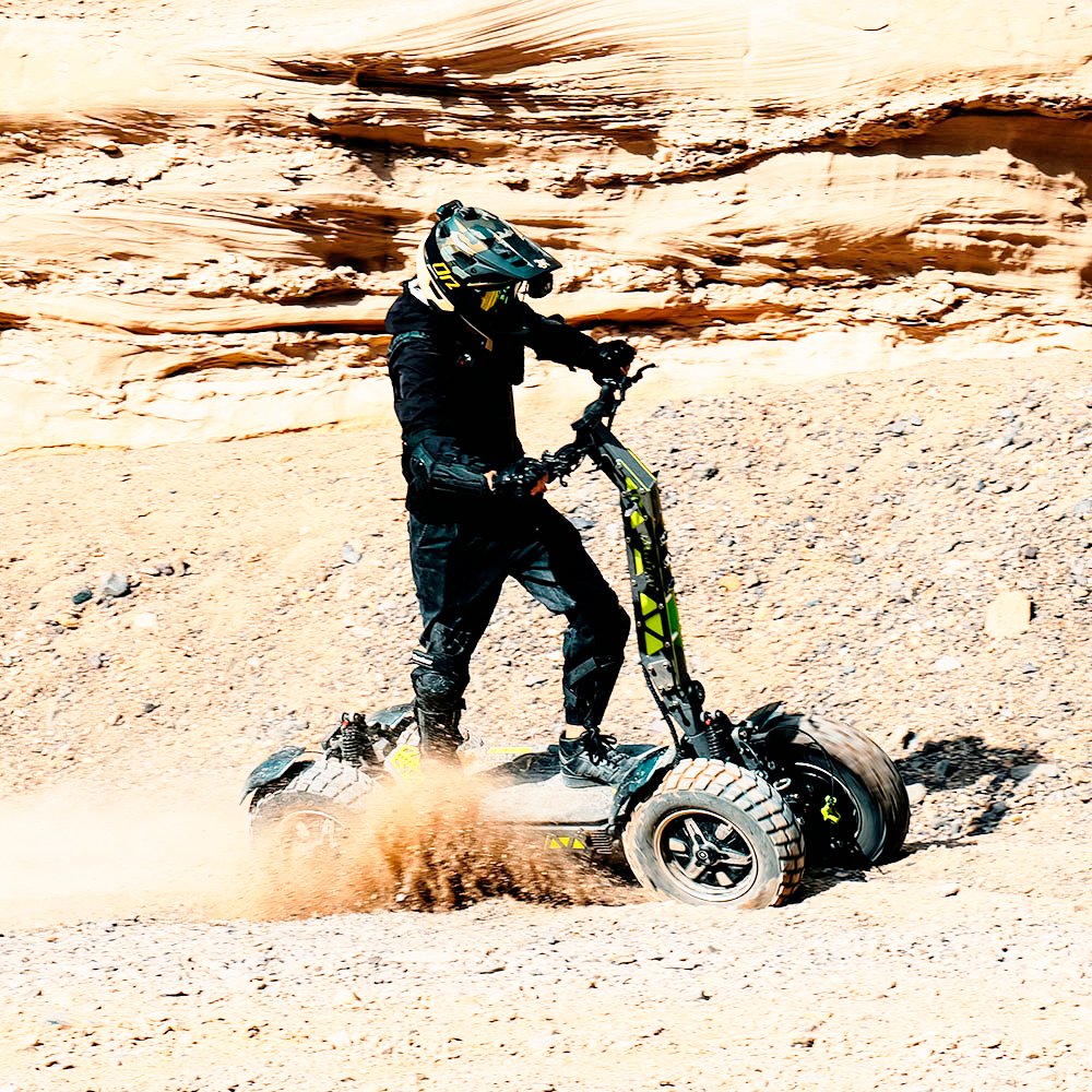 LANGFEITE 4*4 Motors GT4S Power Electric Atv Four Wheels Electric Scooters Moto Electrica Scooter