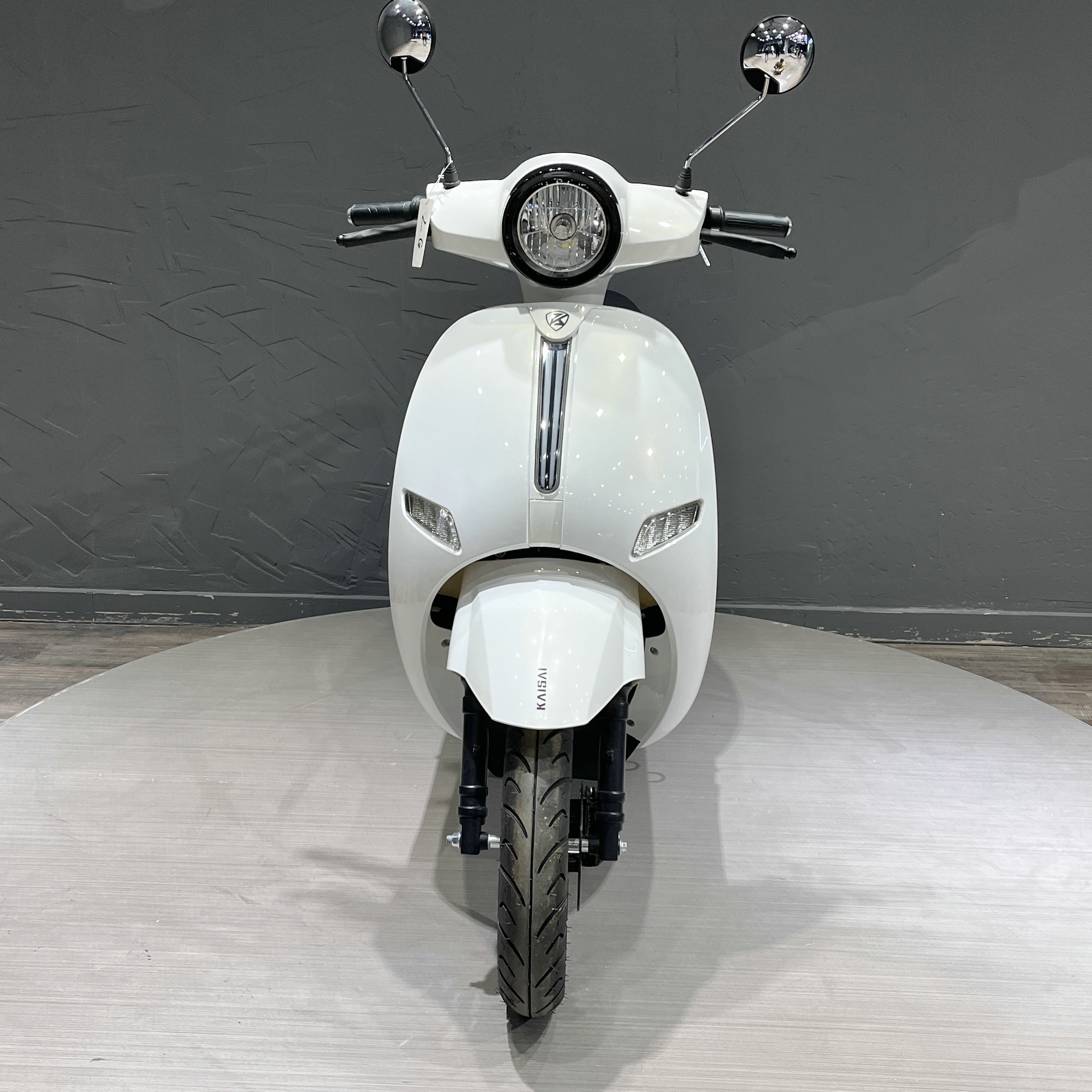 Low Price Chopper Dual Motor Electric Scooters Citycoco Steel Frame 2000w Ckd 2 Wheel Motorrad Ebike Adult Elektro Motorcycles