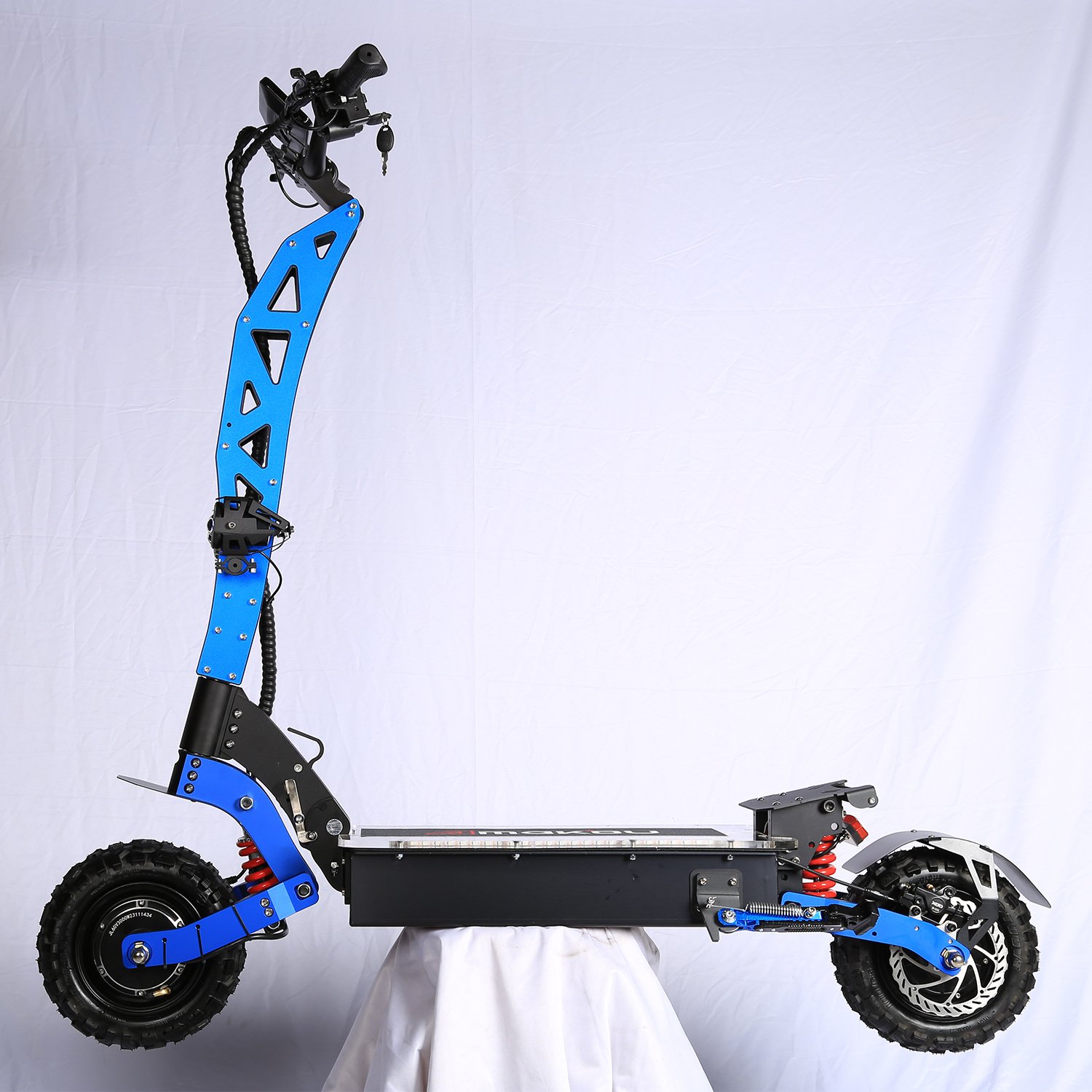 US STOCK home delivery 6000W Dual Motor 60V35A 120KM Long Range 85KM/H High Speed Electric Scooters with Seat